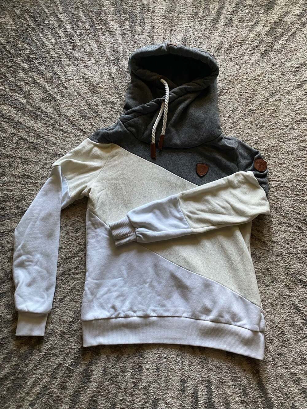 Wanakome Selene Hoodie Pullover Sweatshirt Womens Gray Cream White Colorblock